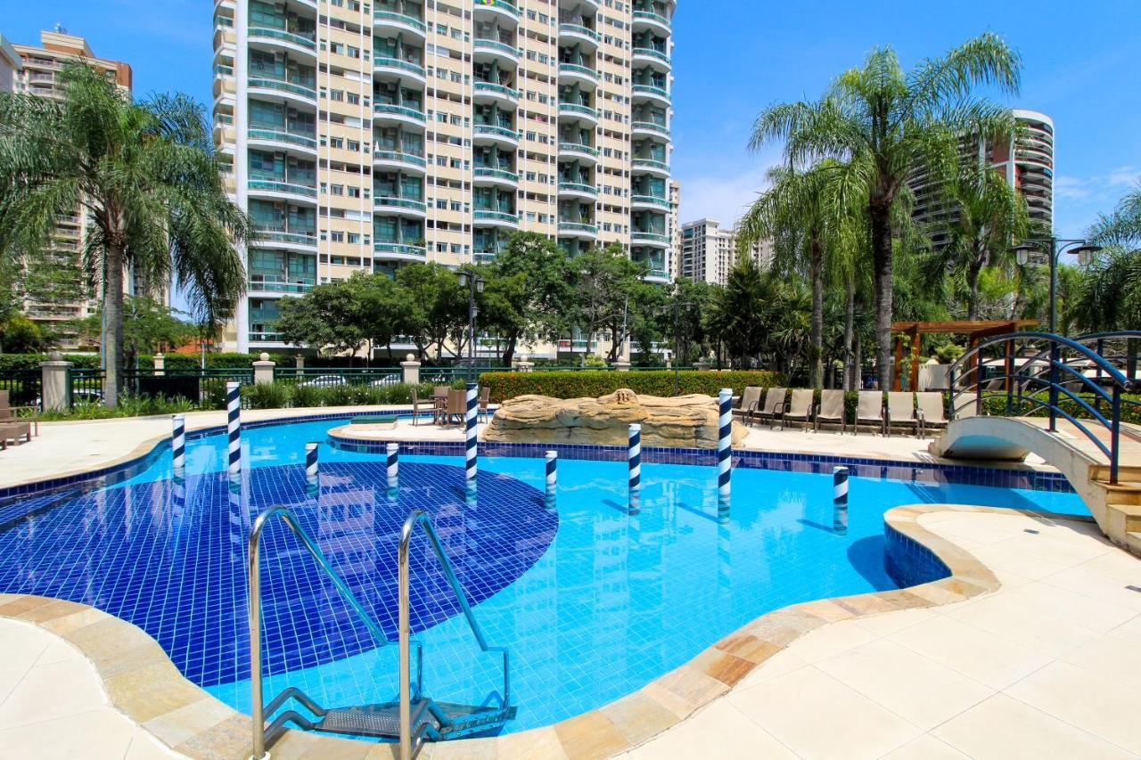 Barra Da Tijuca - 9 - Flat Premium Com Cozinha, Fogao Cooktop, Geladeira Grande, Smart Tv Grande, Lindo E Muitissimo Confortavel, Balsa Para A Praia Gratis E Estacionamento Gratuito Рио-де-Жанейро Экстерьер фото