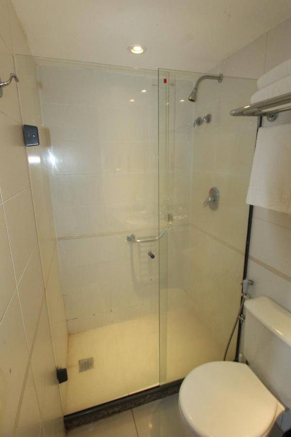 Barra Da Tijuca - 9 - Flat Premium Com Cozinha, Fogao Cooktop, Geladeira Grande, Smart Tv Grande, Lindo E Muitissimo Confortavel, Balsa Para A Praia Gratis E Estacionamento Gratuito Рио-де-Жанейро Экстерьер фото