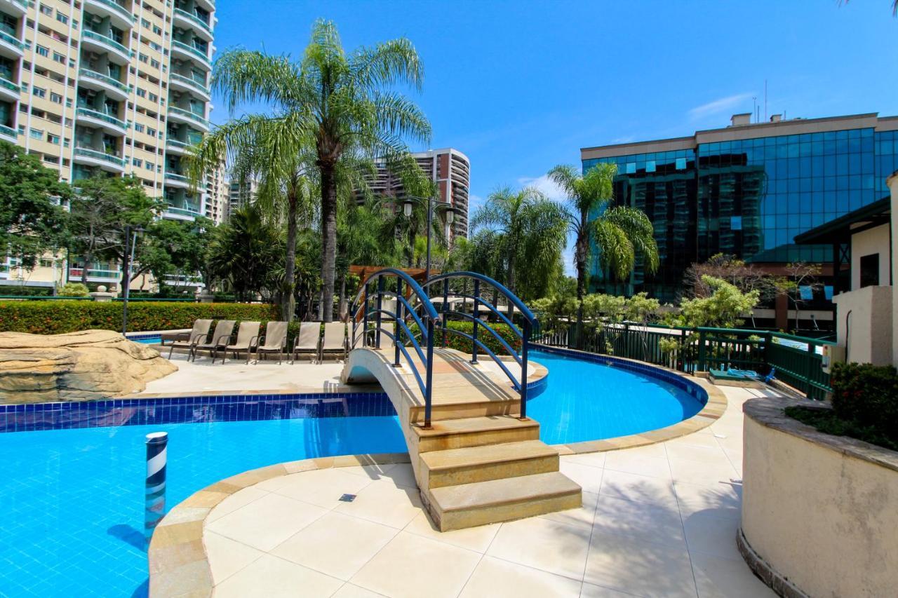 Barra Da Tijuca - 9 - Flat Premium Com Cozinha, Fogao Cooktop, Geladeira Grande, Smart Tv Grande, Lindo E Muitissimo Confortavel, Balsa Para A Praia Gratis E Estacionamento Gratuito Рио-де-Жанейро Экстерьер фото