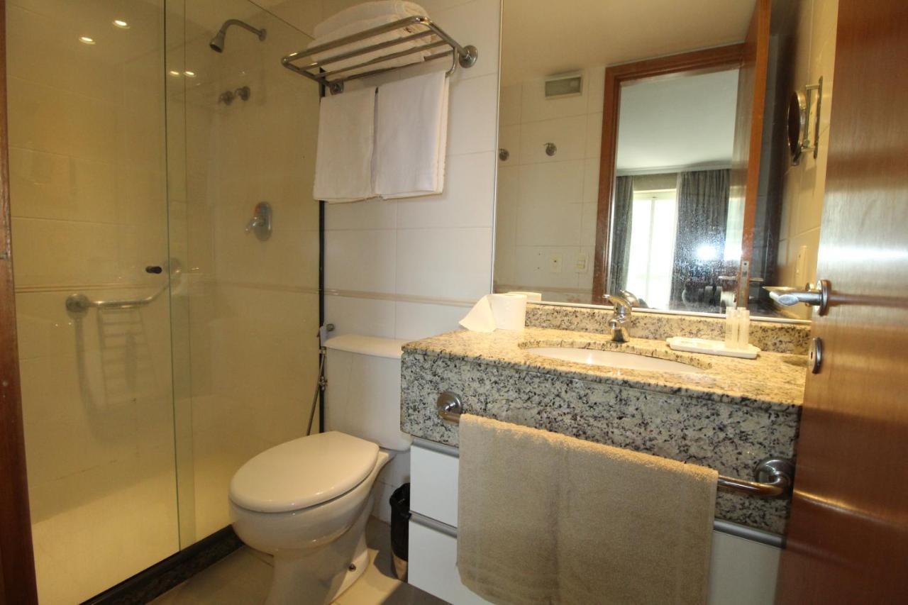 Barra Da Tijuca - 9 - Flat Premium Com Cozinha, Fogao Cooktop, Geladeira Grande, Smart Tv Grande, Lindo E Muitissimo Confortavel, Balsa Para A Praia Gratis E Estacionamento Gratuito Рио-де-Жанейро Экстерьер фото