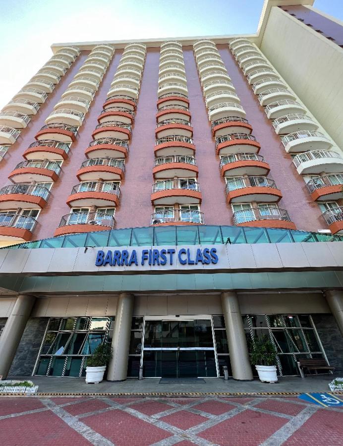 Barra Da Tijuca - 9 - Flat Premium Com Cozinha, Fogao Cooktop, Geladeira Grande, Smart Tv Grande, Lindo E Muitissimo Confortavel, Balsa Para A Praia Gratis E Estacionamento Gratuito Рио-де-Жанейро Экстерьер фото