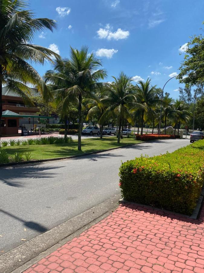 Barra Da Tijuca - 9 - Flat Premium Com Cozinha, Fogao Cooktop, Geladeira Grande, Smart Tv Grande, Lindo E Muitissimo Confortavel, Balsa Para A Praia Gratis E Estacionamento Gratuito Рио-де-Жанейро Экстерьер фото
